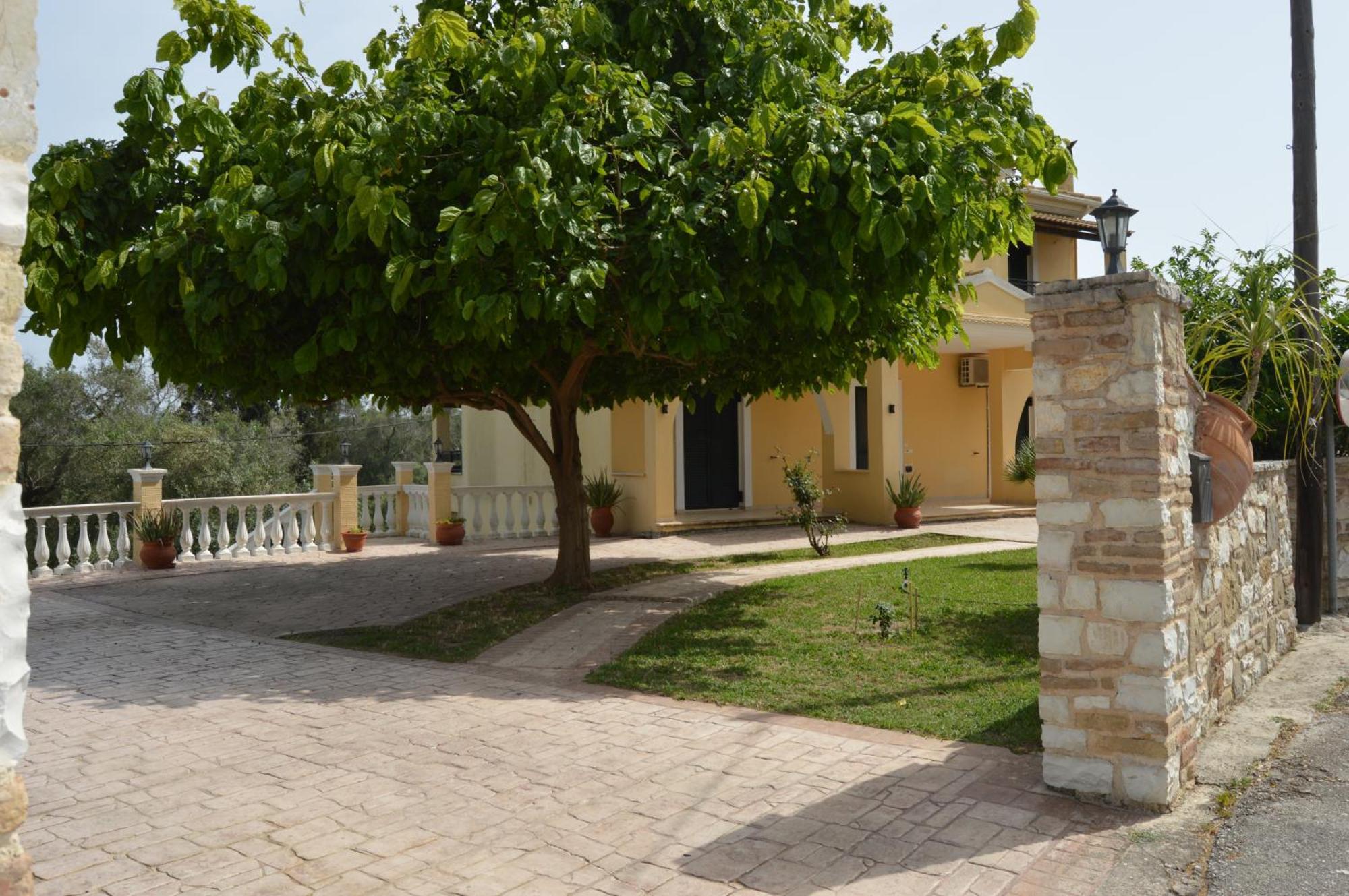 Villa Elena Marathiás Extérieur photo